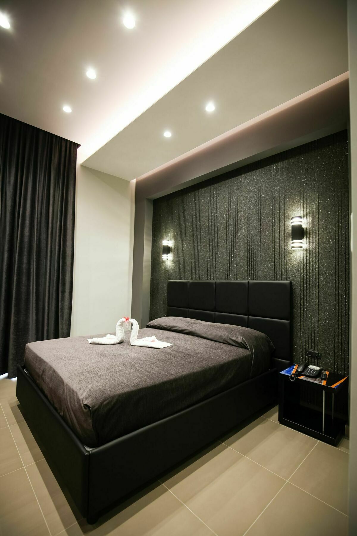 Gramsci Luxury * Napoli